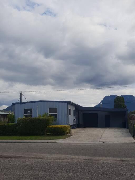 Tullah Holiday House On Saleヴィラ エクステリア 写真